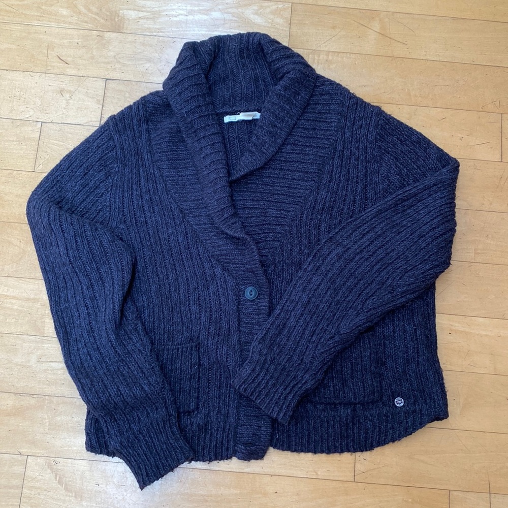 Levi’s, large, dark blue with a hint of grey, cozy cardigan.